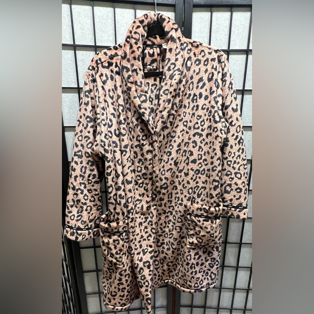 DKNY Leopard Robe - Size Large
